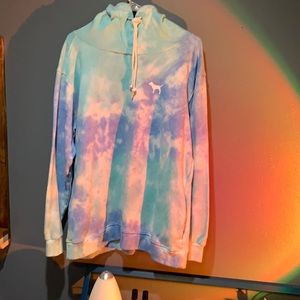Blue / purple pink sweatshirt. Size M.